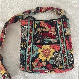 Vintage Vera Bradley Floral Patterned Women's Crossbody